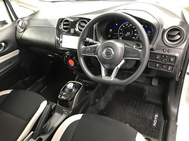 車両の状態、見積もり金額など気になる点ご質問等ございましたらお気軽にメール、ご連絡下さい。細かくご説明致します★
