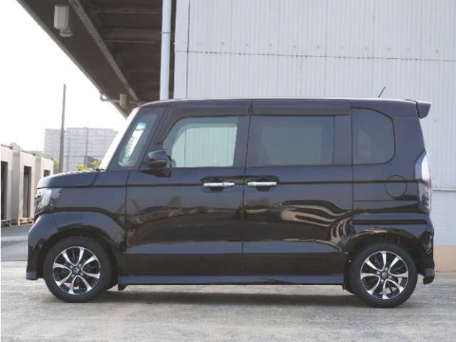 ◆法定整備実施◆Honda認定中古車の整備基準にもとづく整備を実施いたします。法定点検の整備に加え、Honda独自のプラスアルファー点検整備を実施。基準を満たしていない消耗部品を交換いたします。