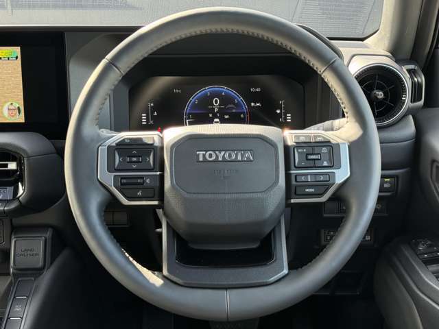 お客様の安心を第一に考え、当社にて24時間ロードサービスを行っております。