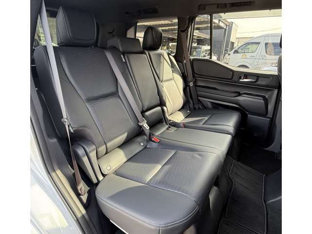 当店車両をご覧頂き、誠にありがとうございます！お気軽に0120-84-3310までお問い合わせ下さい☆