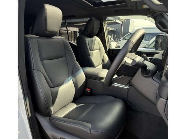 販売車両の納車前整備をしっかりと実施いたします！！お客さまに安心・満足をご提供いたします！！