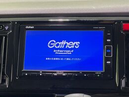 【純正ナビ】人気の純正ナビを装備。オーディオ機能も充実しており、Bluetooth接続すればお持ちのスマホやMP3プレイヤーの音楽を再生可能！毎日の運転がさらに楽しくなります！！