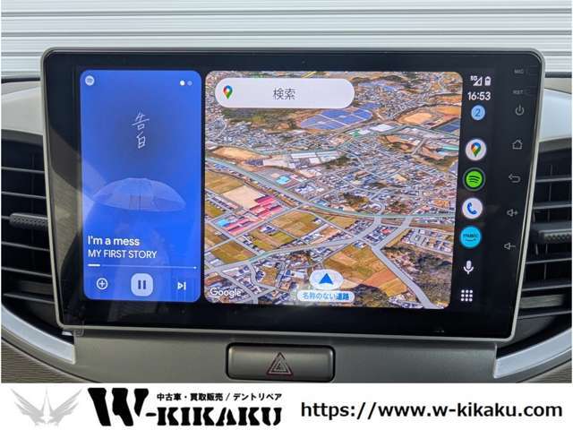 スマホとBluetooth接続でき、スマホの音楽が車内のスピーカーで聴けます。曲名も画面表示されます！