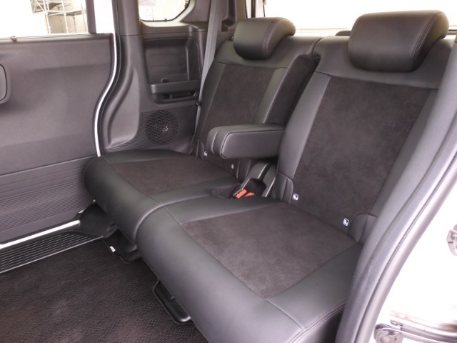 ◆室内は、シートクリーニングや各部の徹底した清掃を実施し、消臭・除菌処理を行っています。しかも、全ての差上で天然成分の薬剤にこだわり安心・安全へも配慮しています。