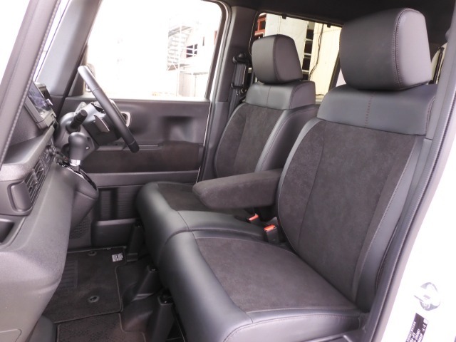 ◆室内は、シートクリーニングや各部の徹底した清掃を実施し、消臭・除菌処理を行っています。しかも、全ての差上で天然成分の薬剤にこだわり安心・安全へも配慮しています。