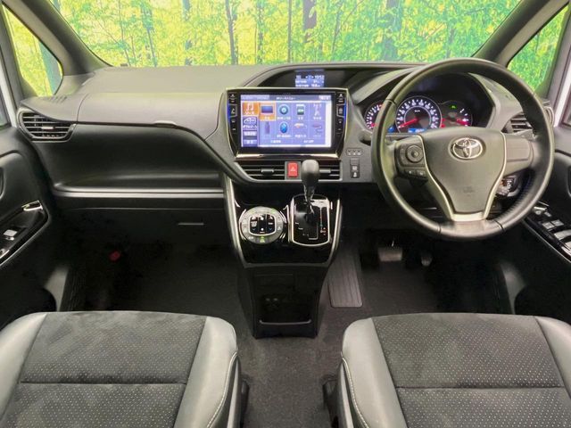 グループ総在庫数約30，000台！！全国の系列店からメーカー・車種問わずご紹介出来るので、あなたにピッタリのお車が見つかるはずです♪まずはお問い合わせ下さい☆