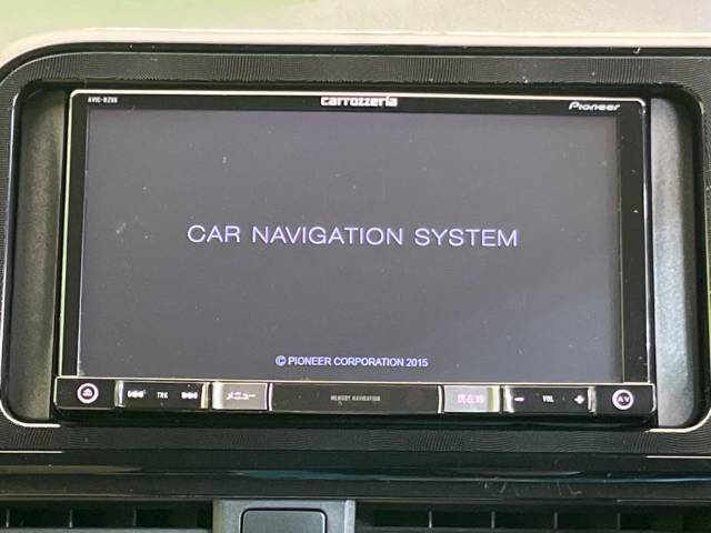 【ナビゲーション】目的地までしっかり案内してくれる使いやすいナビ。Bluetooth接続すればお持ちのスマホやMP3プレイヤーの音楽を再生可能！毎日の運転がさらに楽しくなります！！