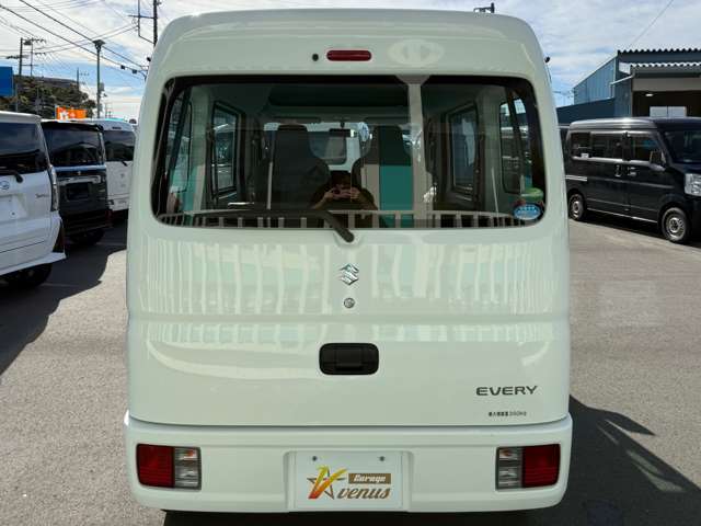 後ろも丁寧に仕上げます