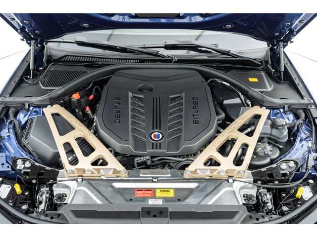 ●新車や中古車の販売だけでなく、車検や整備、さらに、大切に乗られてきたお車も、納得の価格で買取させていただきます。