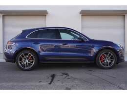 運転席サイドです。