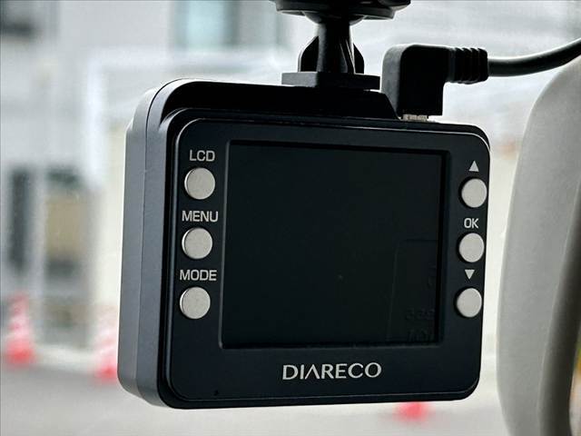 仕入先はオークションだけでなく、お得な下取り車や買取直販車もどんどん入荷中でございます★