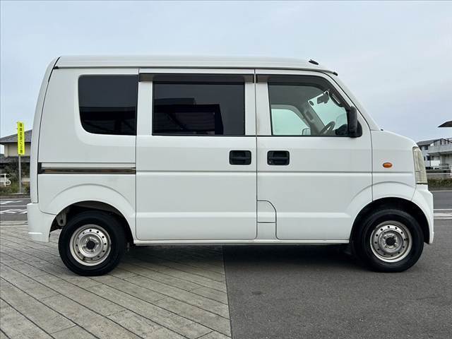 各種オートローンの取り扱いも行っております。（セディナ・ジャックス・オリコetc)審査は簡単、免許書さえあれば所得証明など不要で即審査させて頂きます★