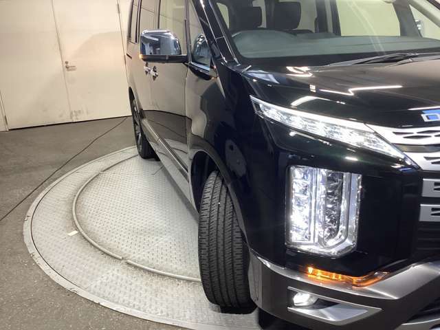 暗い夜道も明るく照らす『LEDヘッドランプ＆ビルトインLEDフォグランプ』☆☆夜のドライブも視界は良好で安全運転の強いミカタです☆☆