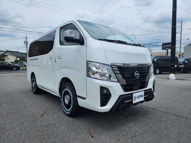 お車の買取もお任せ下さい。他店に負けない買取価格で頑張ります。