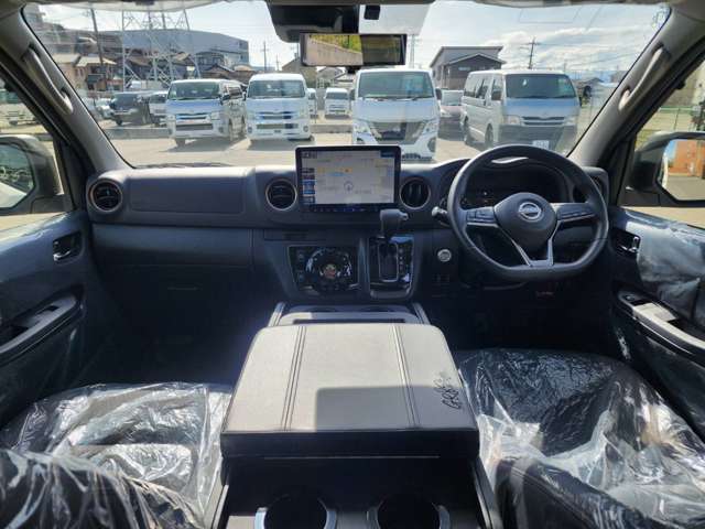 パートタイム4WD/ALPINE　BIGX/HDMI/ETC/パワスラ/インテリジェントルームM/アラウンドビューM/ESSEXフロントスポイラー/16inアルミ/ベッド/GR8センターコンソール