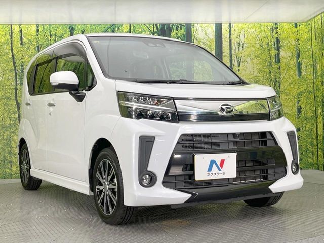 大好評のボディコーティング「弾スプラッシュコート」もご納車までに施工可能。通常のガラスコートと異なる、耐久年数6年の無機質ガラスコーティングが、ボディをキレイな状態に保ってくれます。