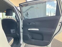 WECARSではほぼ毎日新しい在庫車両を入荷しております！お客様のこだわりを叶える1台がきっとWECARSにあるはずです！