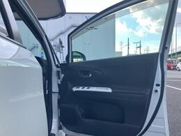 「この車の写真をもっと見たい」「状態が気になる」「この装備はついている？」どんな小さな疑問でもお気軽にお問い合わせください！