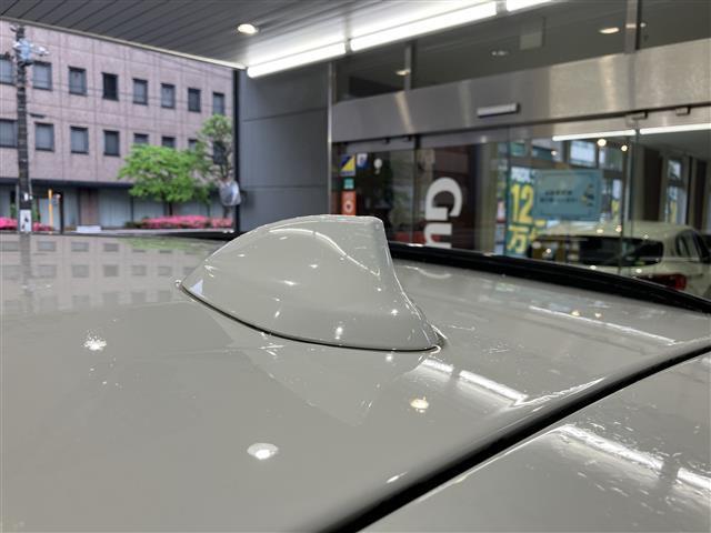 車検整備・鈑金修理・自動車保険で、お客様が安心してカーライフをお過ごし頂けますよう取り組んでおります。タイヤ、カーナビゲーションなどのカー用品販売、取付まで安心安全のカーライフをご提供させて頂きます
