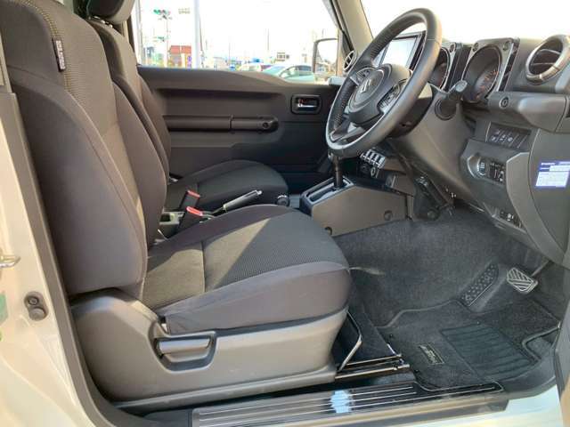 点検に出していて車輌が店舗にない場合がございます。ご来店前に一度ご連絡をいただけたら幸いです。