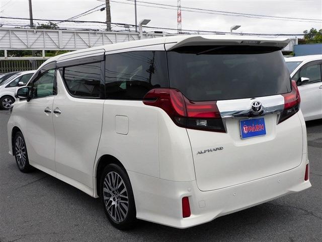 アルパイン11インチナビ・後席モニター・Bカメラ・Hレザー・Pシート・オットマン・AC100V・両側電動スライドドア・電動ハッチバック・ウッドコンビH・ETC・純正18AW・Cセンサー
