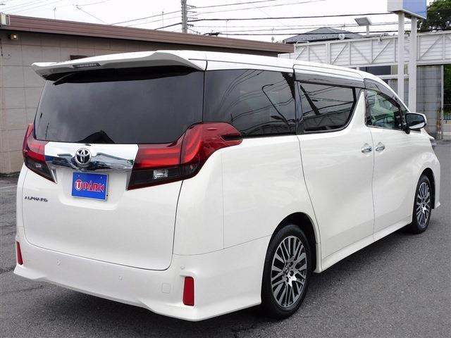 アルパイン11インチナビ・後席モニター・Bカメラ・Hレザー・Pシート・オットマン・AC100V・両側電動スライドドア・電動ハッチバック・ウッドコンビH・ETC・純正18AW・Cセンサー