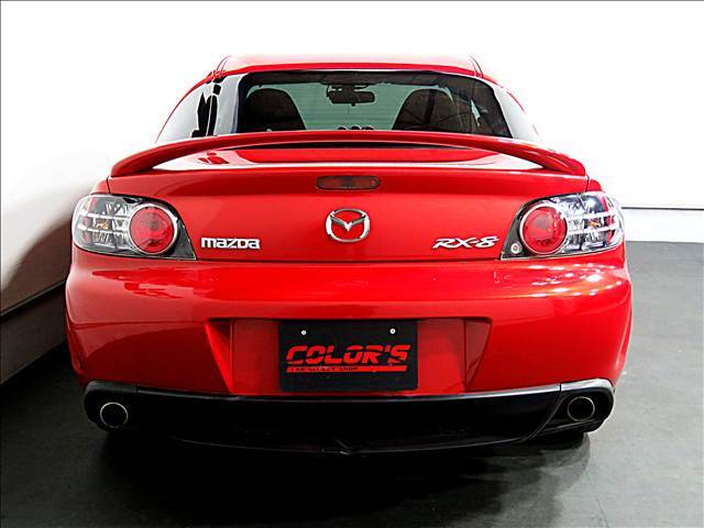 COLOR’Sはお客様のカーライフをサポートする総合プロCARショップです！車の販売に限らず、車検やアフター・メンテナンス・ドレスアップから車の買取りに至るまでお車の事なら何でもご相談下さい。
