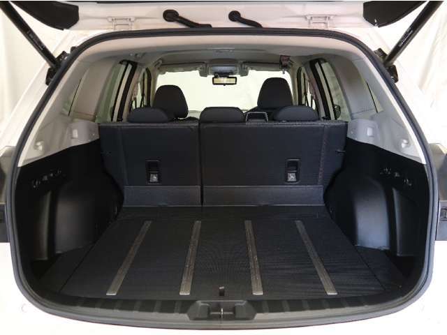 車両の画像を掲載しておりますが、わかりにくい所はございませんでしょうか。別途、ご案内をさせて頂きますのでお気軽にお問い合わせ下さいませ。