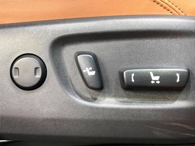 【パワーシート】スイッチ一つで簡単にシートの微調整が可能！電動だから力もいりません！快適なシートポジションにセットして、快適なドライブをお楽しみください。