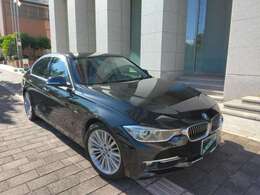 広島市中区の自動車販売店アクセリアでございます。