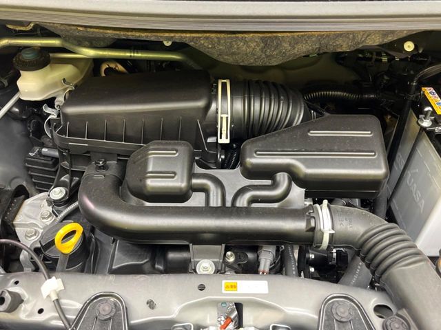 親切・丁寧な専門メカニックスタッフが応対！・車検・点検整備・事故等の修理などアフターサービスも安心。お車のカスタマイズもネクステージのサービススタッフまでご相談ください！