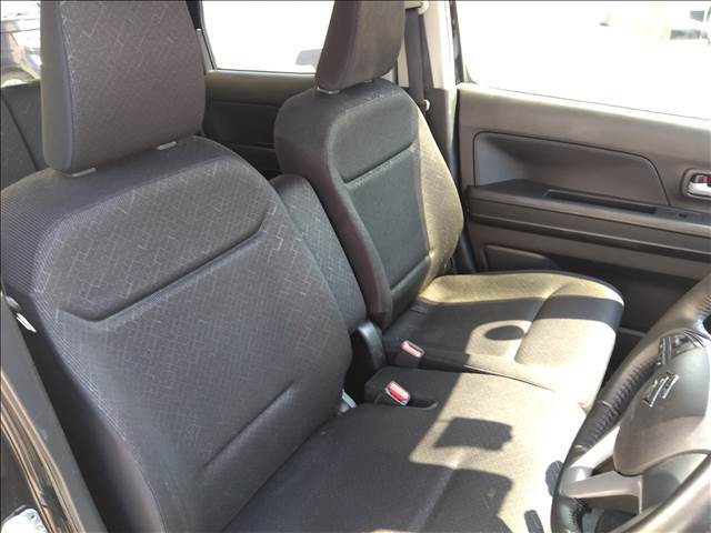 4WD☆ユーザー買取車☆禁煙☆純正ディスプレイオーディオ☆ブルートゥース☆衝突軽減ブレーキ☆車線逸脱警報☆HUD☆前席シートヒーター☆アイドリングストップ☆LEDライト☆プッシュスタート☆試乗出来ます