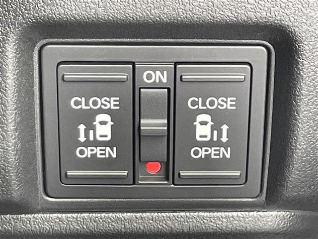 【運転席操作部】快適なドライブを楽しむための機能が装備されています！運転席から触れるので、使いやすいです！除菌プランいれていただくと、さらに清潔で安心していただけます！