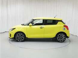 毎週火曜日・一部月曜日が定休日となります。　営業時間はAM9：30～PM18：00です。