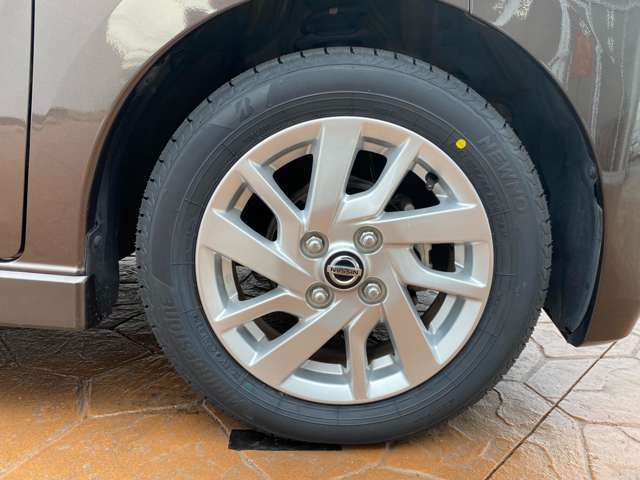お車に取り付けるカー用品もご相談にのれます。ETC・ドライブレコーダ・スタッドレスタイヤなど