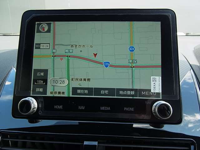 8インチ スマートフォン連携ナビゲーションを装備！