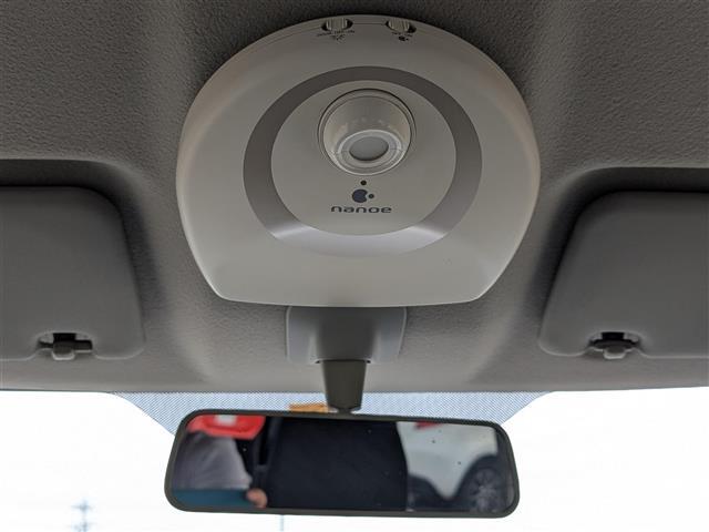 気になる車はすぐにお問い合わせください！右のカーセンサー専用無料ダイヤルから、専門スタッフがお車のご質問にお答えいたします！