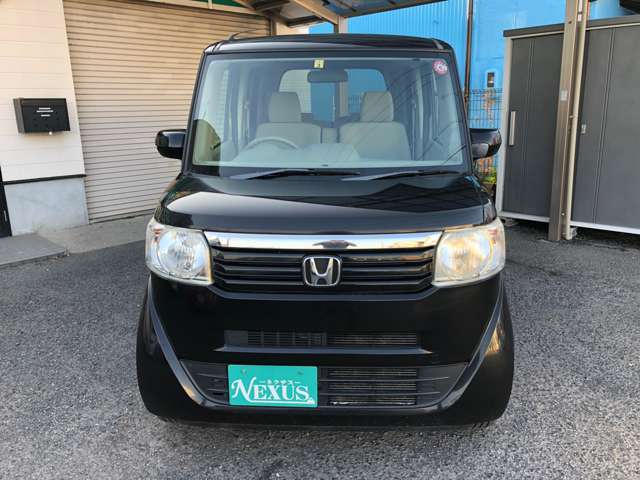 禁煙車　新品タイヤ　社外地デジナビ　プッシュスタート　スマートキー　ECON　横滑り防止装置　ヘッドライトレベライザー