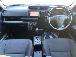 グループ総在庫数約30，000台！！全国の系列店からメーカー・車種問わずご紹介出来るので、あなたにピッタリのお車が見つかるはずです♪まずはお問い合わせ下さい☆