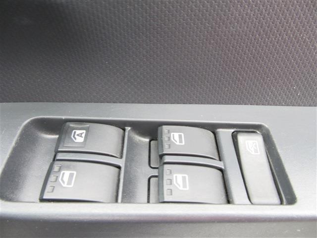 「いいな」と思う車はほかのお客様も「いいな」と思っていますのですぐに売れてしまうこと御座います。ご理解の程よろしくお願いいたします。