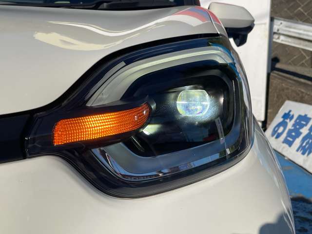 4WD☆7人乗☆セーフティセンス☆BSM☆レーダークルーズ☆10.5インチナビ☆アップルカープレイ☆Bカメラ☆ETC2.0☆ワンタッチWパワスラ☆LEDオートライト☆シート＆ステアヒータ☆100V電源