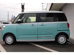 ☆届出済未使用車とは☆　登録がされているお車で走行距離は10キロほどで誰も乗っていない車です！展示車はキズが付いてしまう場合もあるので直接ご確認くださいませ。