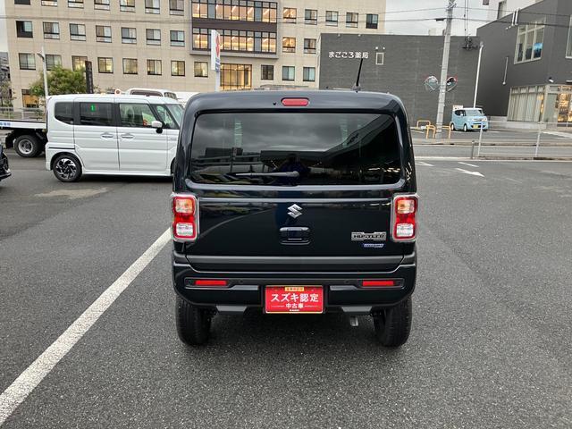 個性的なバックビュー。毎日の通勤に、買い物に大活躍！車の詳細はスタッフへおたずねください！