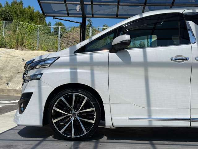 車検や日々のメンテナンスなども受け付けております♪是非当店にお任せください♪