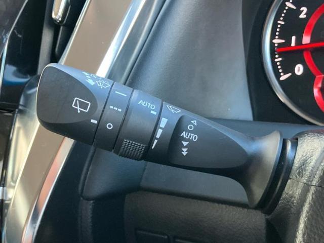 こちらのお車はいかがでしょうか？少しでも気になっていただけましたら是非お問い合わせください！さらにお車の詳細をお送りいたします！