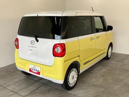 お客様にぴったりなおクルマをお選びいただけますように様々な展示車をご用意致しております！ダイハツの軽自動車だけではなく、他メーカー車やコンパクトカー・ミニバンなども数多く取り揃えております！