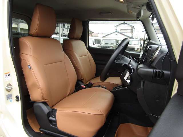 【全車内ルームクリーニング】キレイな状態でお車をご覧いただけます。LINEでのお問合せ、写真添付OKです。