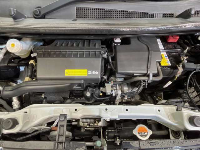 親切・丁寧な専門メカニックスタッフが応対！・車検・点検整備・事故等の修理などアフターサービスも安心。お車のカスタマイズもネクステージのサービススタッフまでご相談ください！