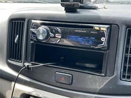 こちら運転席周りの操作部分・装備の写真になります。各部しっかり動作の確認をしておりますので、ご安心だくさい。また、第三者機関の鑑 定書もありますので、そちらも併せて、ご確認いただければ幸いです！