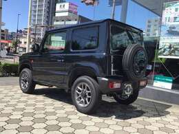 ボディの広範囲に高張力鋼板を使用して、強度を高めながらの軽量化を実現。